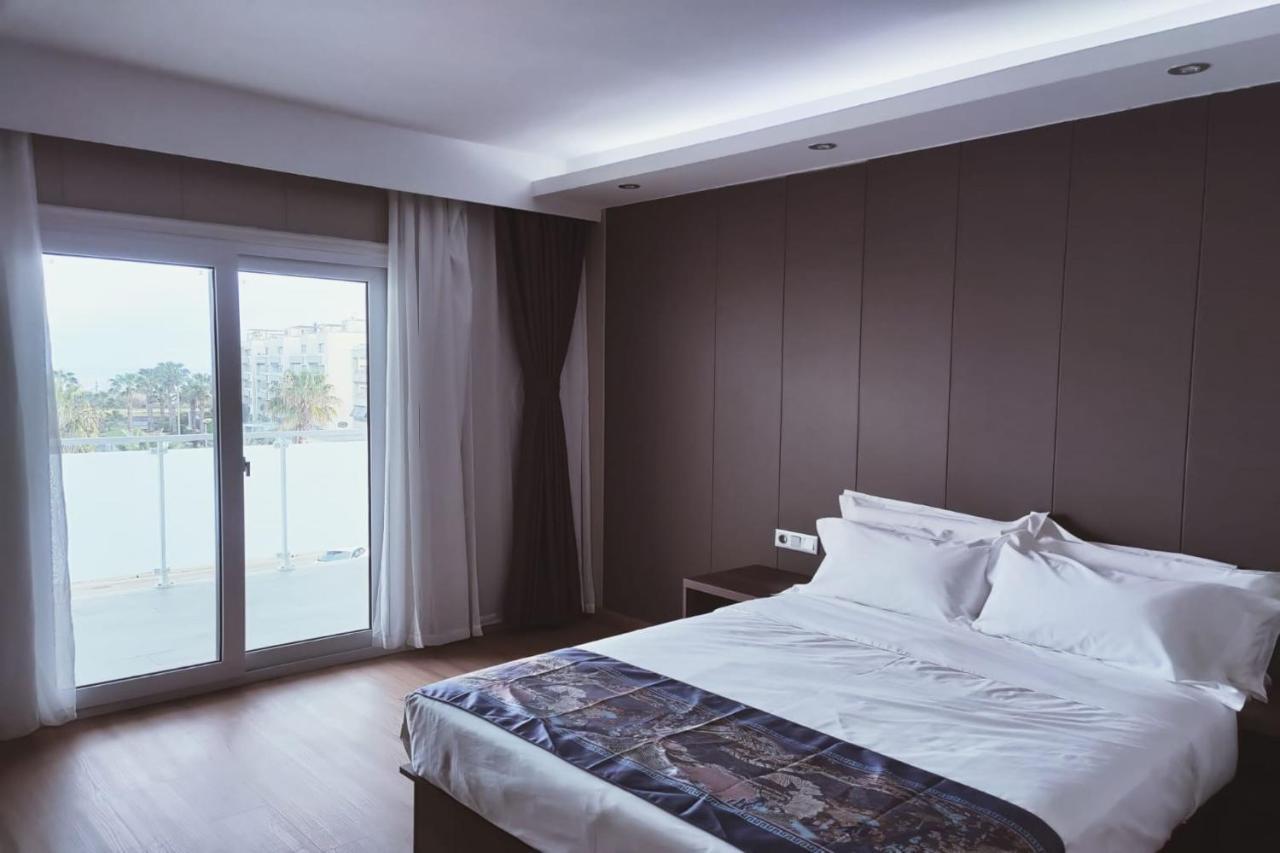 Hotel Nueva Europa Torredembarra Eksteriør billede